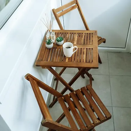 Διαμέρισμα And Modern With Free Parking