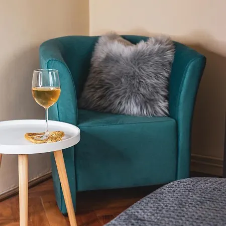 Διαμέρισμα And Modern With Free Parking