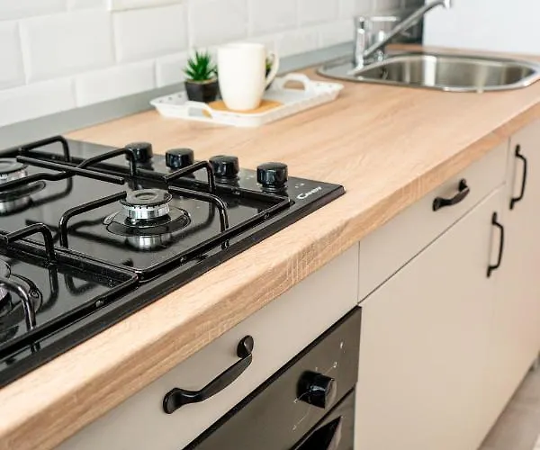 And Modern With Free Parking Apartamento *